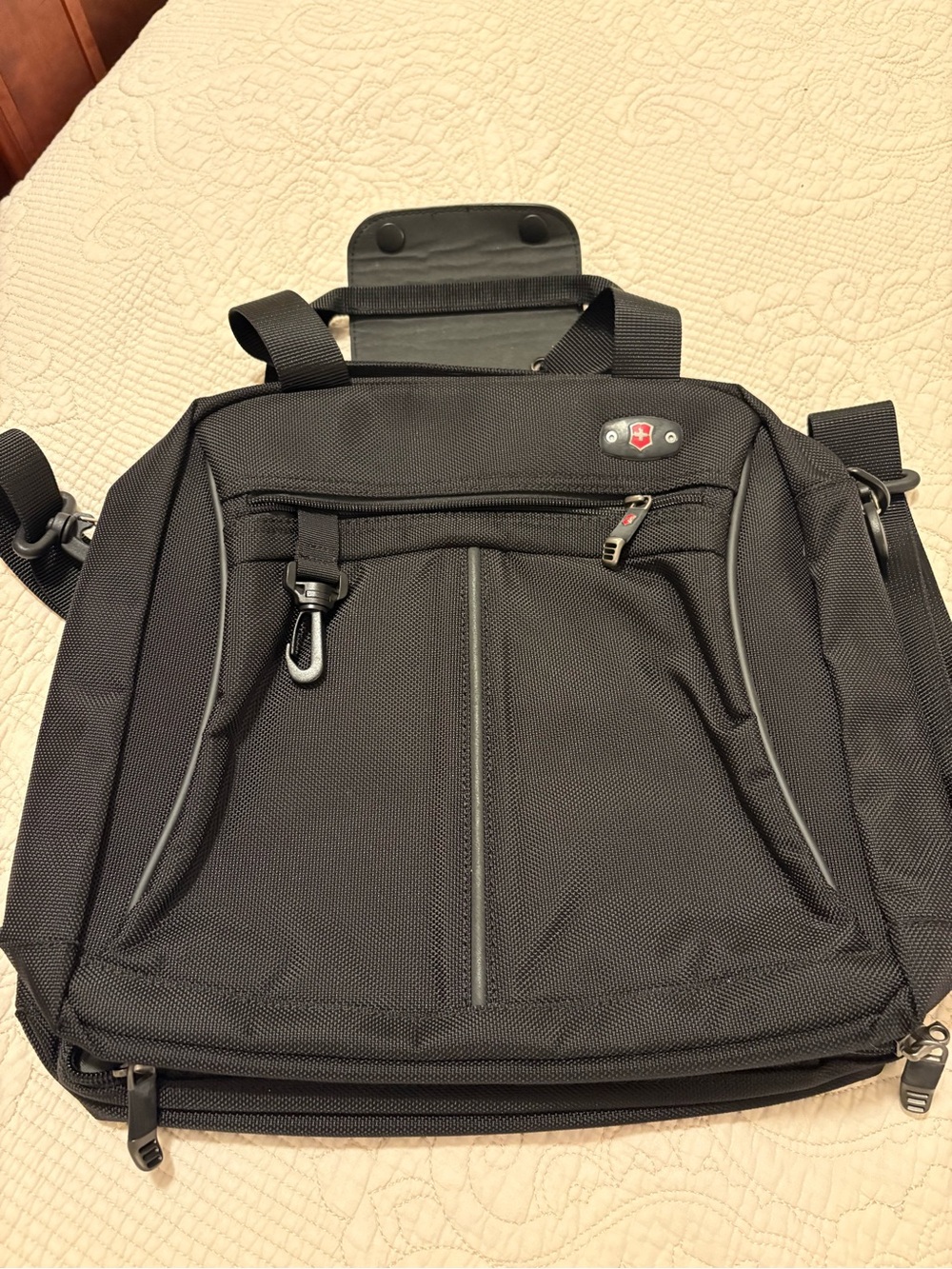Victorinox Large Travel Toiletry Bag